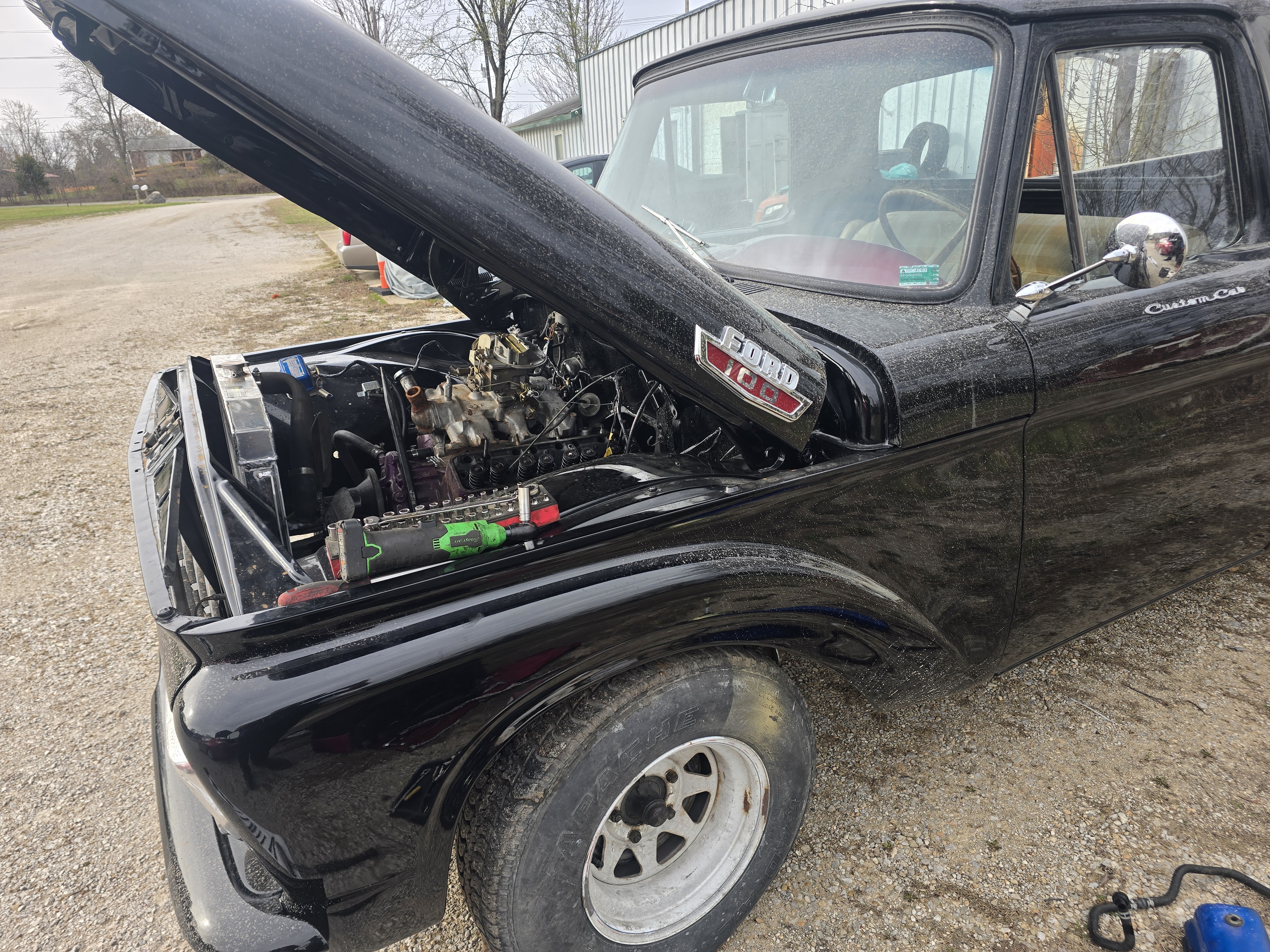 Old Ford engine
